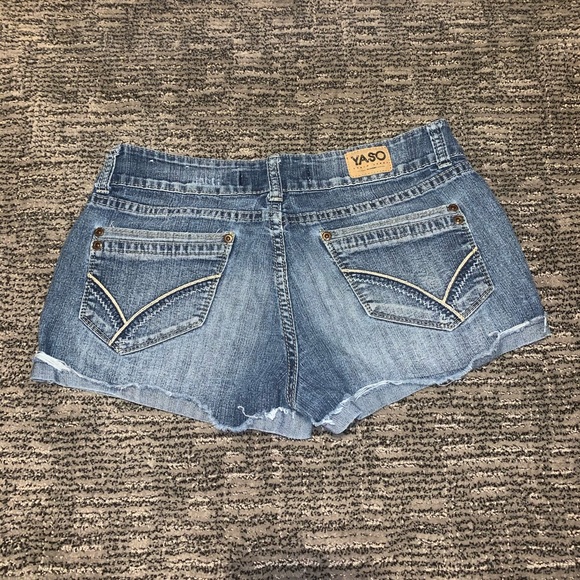 YASO shorts - Picture 2 of 3